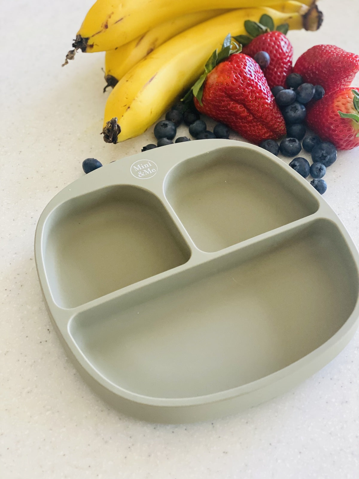 Mini & Me Suction Divided Plate | Olive