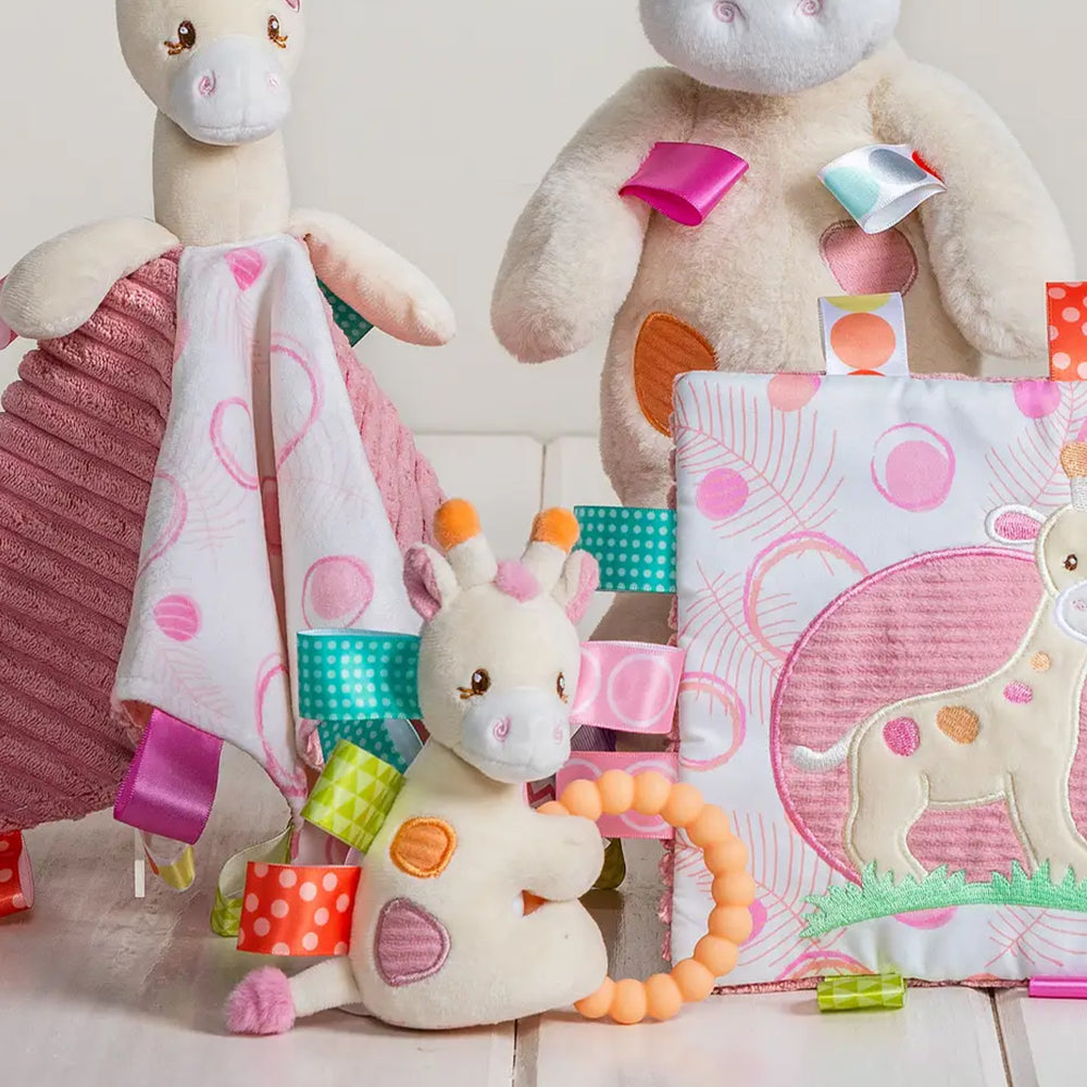 Mary Meyer Taggies | Tilly Giraffe Comforter