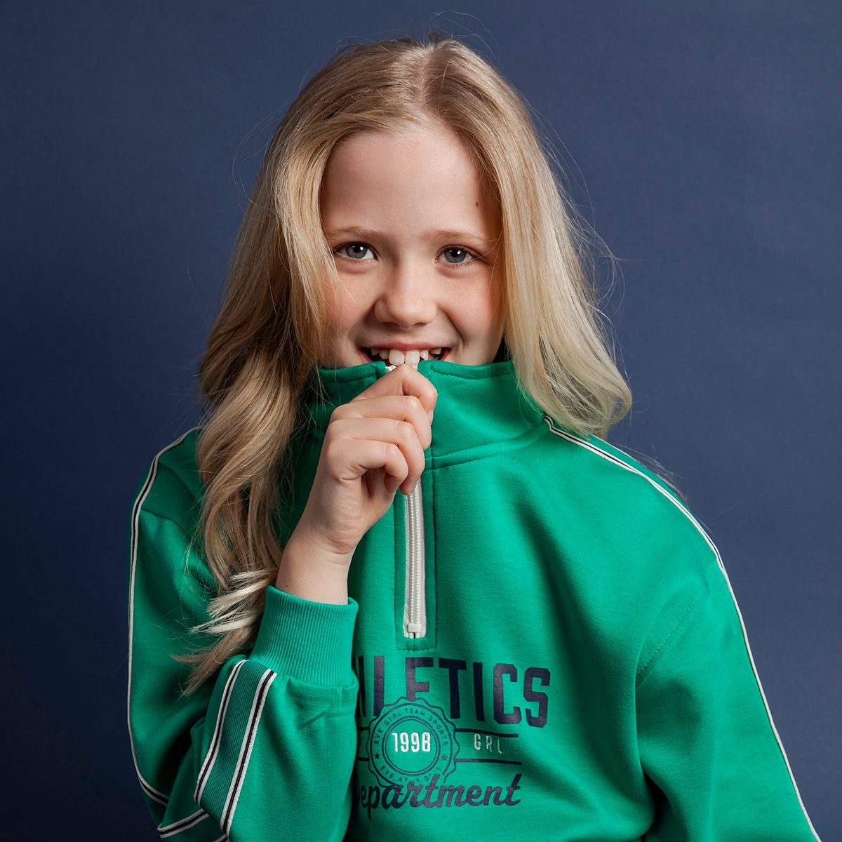 Eve Girl Crew 1/4 Zip  |  Ultimate Green