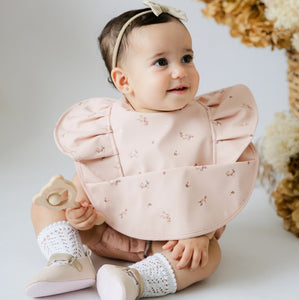 Snuggle Hunny Waterproof Bib  |  Posy Frill